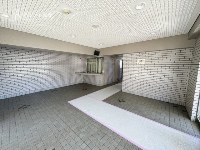 エントランスロビー