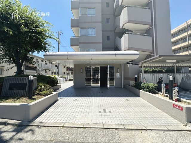 エントランス外