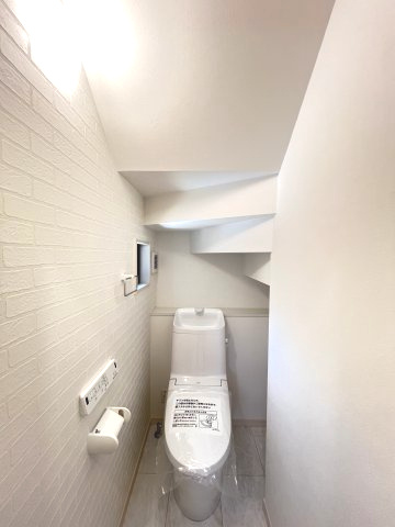 清潔感のあるトイレです