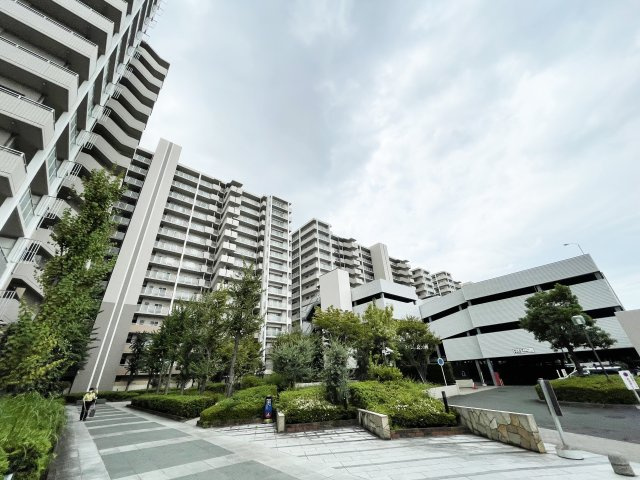 外観：327002264205