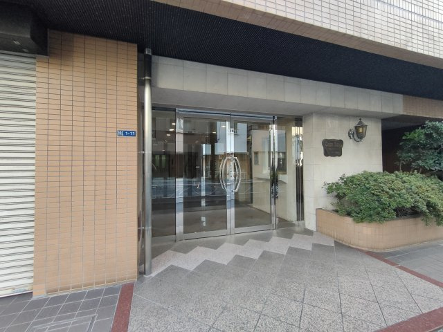 【エントランス】