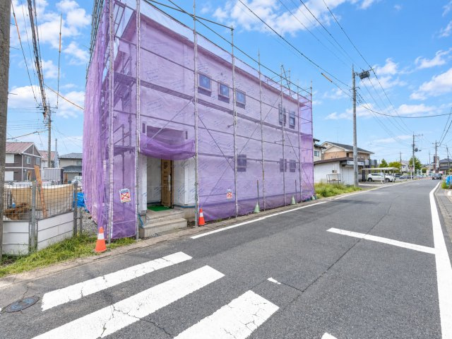 久喜市葛梅1丁目（全3棟）前面道路