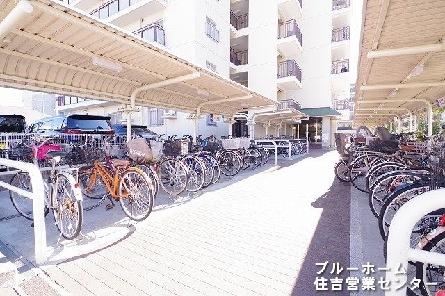 敷地内にある駐輪場です！