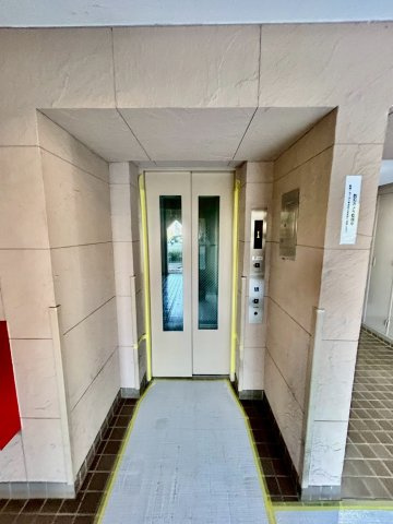 エレベーター