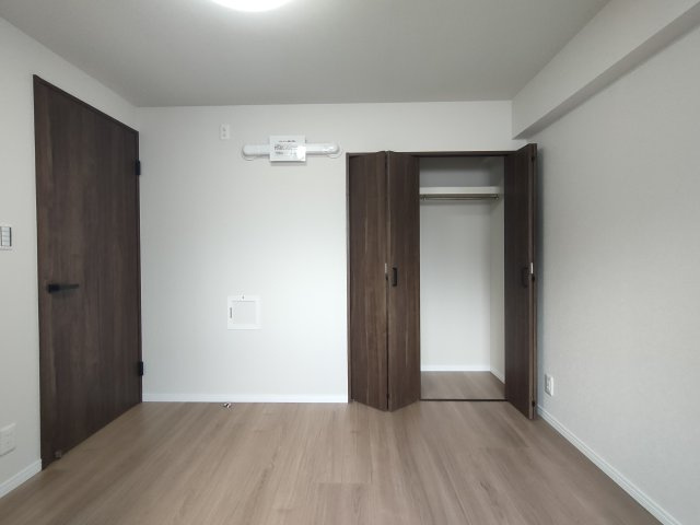 【洋室1　約5.0帖】