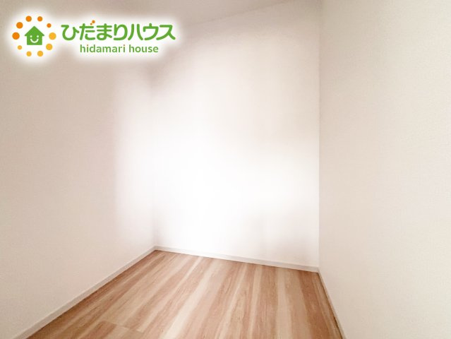 ファミリークローゼットは収納場所が決まるので、リビングや各部屋に衣類などが散らかりにくくなります！