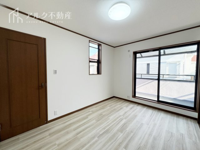 2階洋室約6.0帖