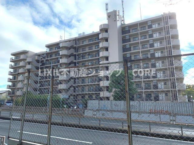 相鉄線「さがみ野」駅徒歩15分！近隣には商業施設が充実しています。