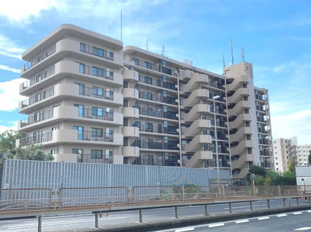 見学はしたいけど見に行く暇がないという方、仕事終わり等にご見学が出来るようサポートします。