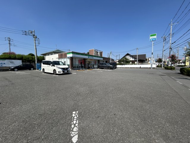 ファミリーマート宮沢一丁目店