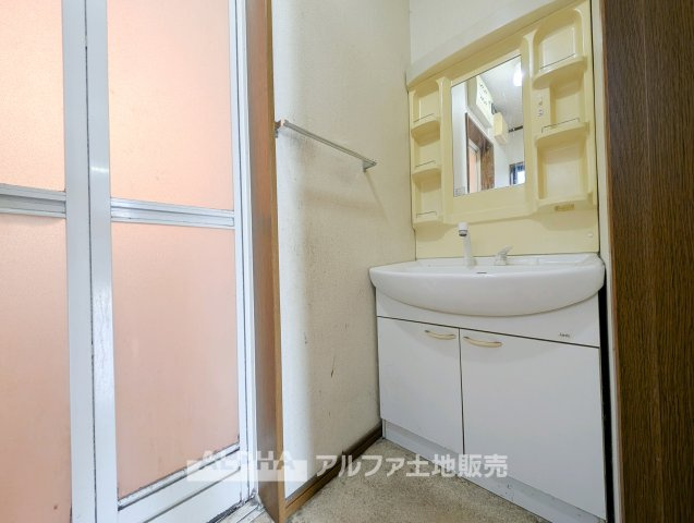 【Shampoo　Dresser】　◆身支度から家事まで活躍◆洗髪洗面化粧台を備え、朝の身支度はもちろん洗髪やちょっとした手洗いにも便利。毎日の生活を支える使いやすい設備です。※リフォーム実施予定　