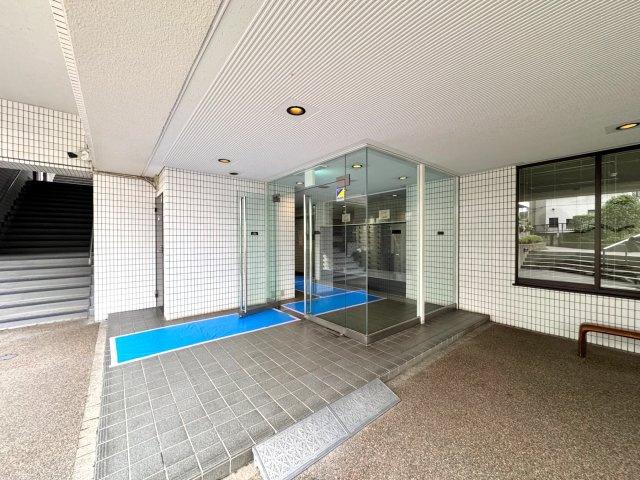 エントランス外