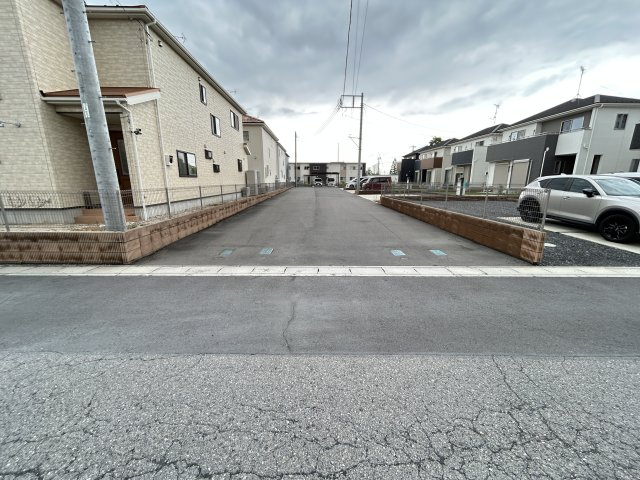 加須市上三俣　前面道路含む現地写真（2026/07/18撮影）