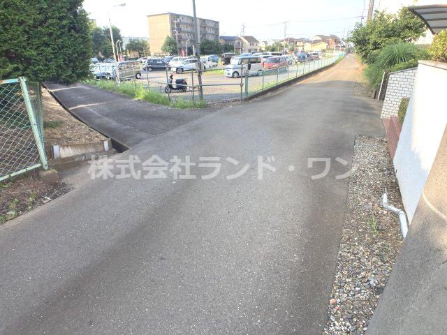 前面道路含む現地写真
