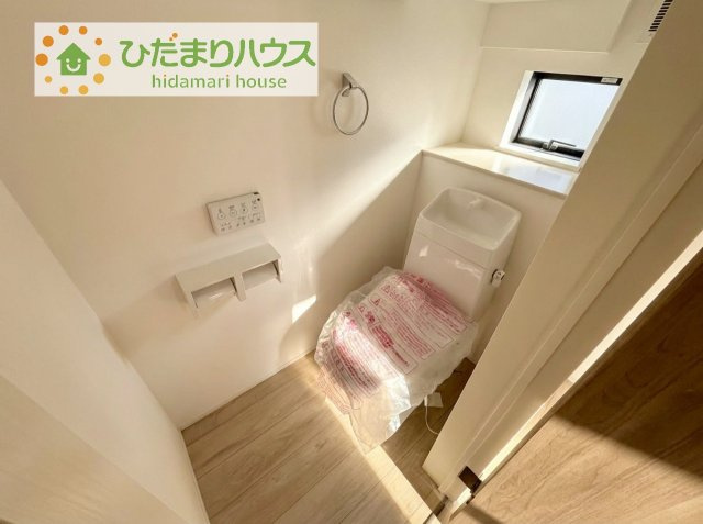 1・2階にトイレあり。階段を降りなくてもいいので、高齢者の方も優しい☆彡