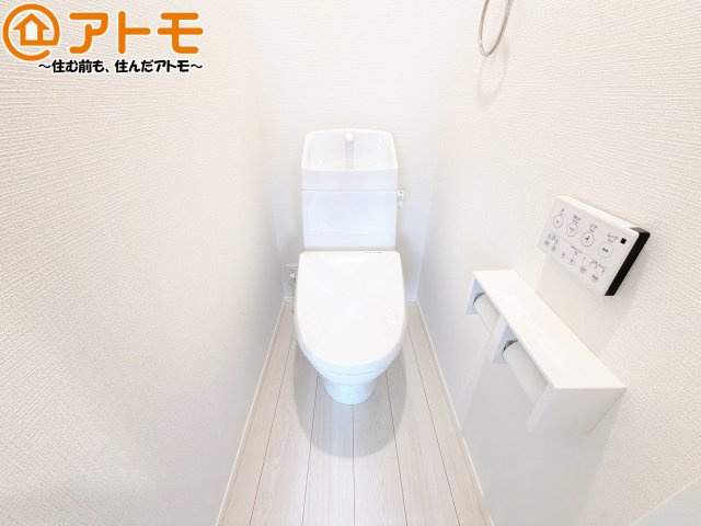 毎日使うトイレだからこそ機能性を重視したいですよね！温水洗浄便座で快適な時間をお過ごしください♪