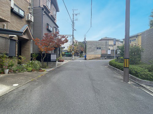 前面道路含む現地写真