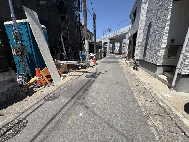 現地写真。前面道路です。