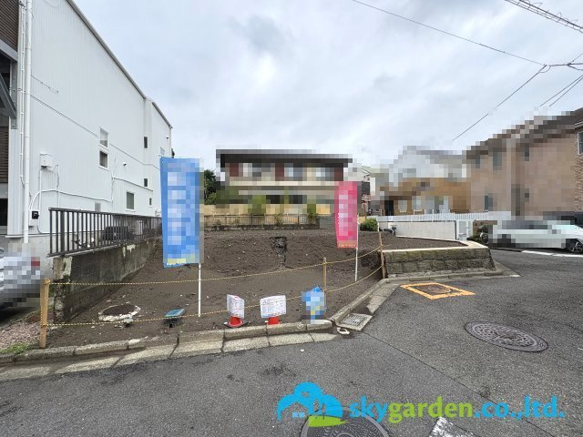 前面道路含む現地写真です　令和8年7月3日撮影
