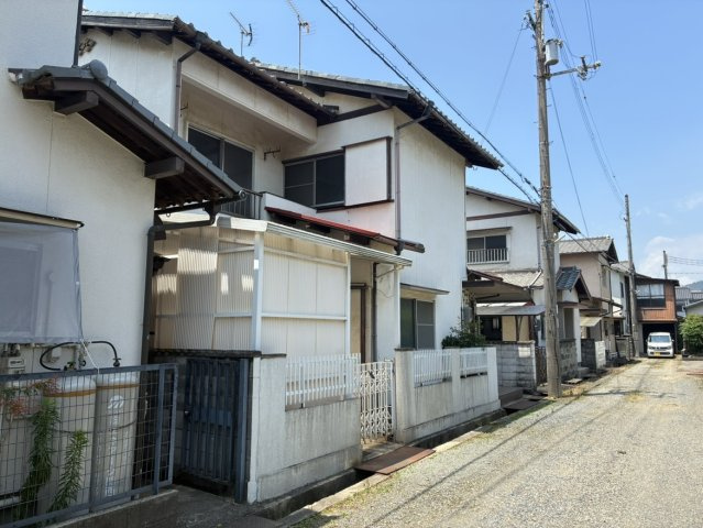 接道間口広々約11ｍ