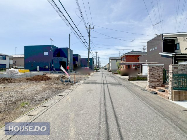【前面道路】道の広さ・日当たりなど、ご確認ください。