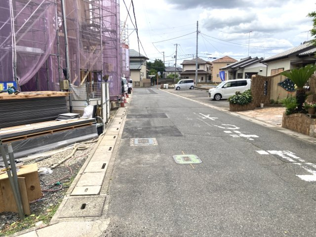 久喜市吉羽3丁目　前面道路