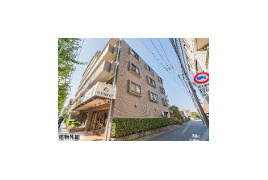 ライオンズマンション世田谷若林の外観