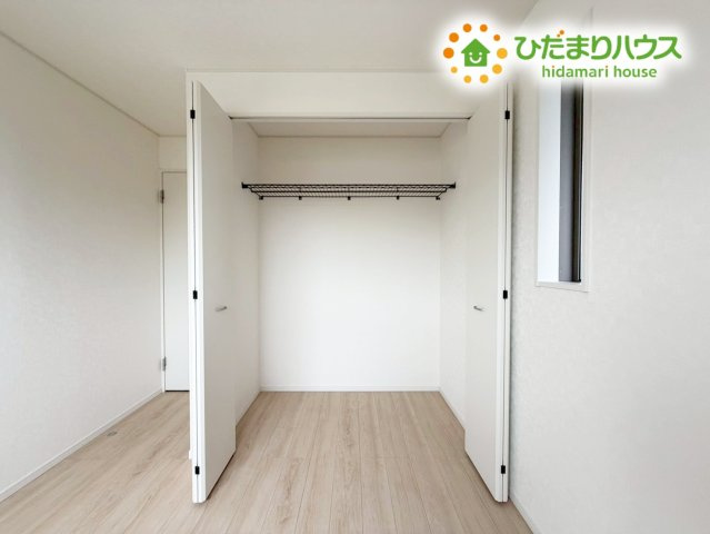 洋室A　収納