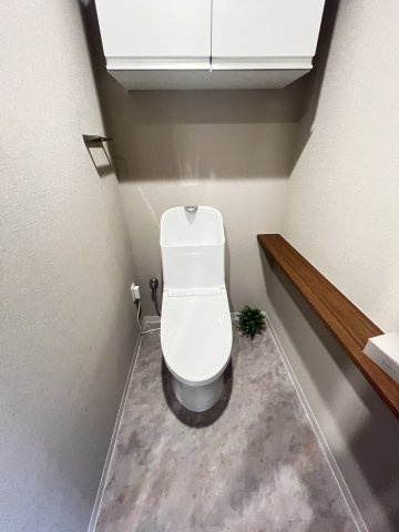 清潔感のあるトイレです