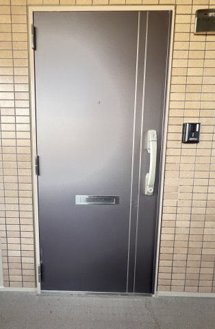 明るい玄関です
