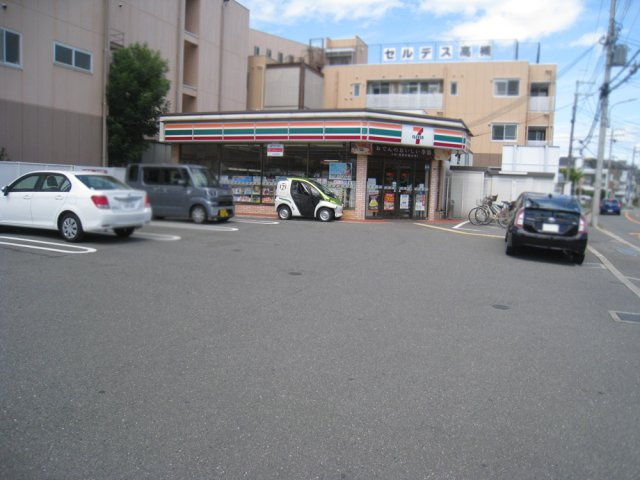 セブンイレブン　高槻竹の町店（徒歩約6分）