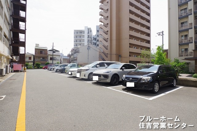 敷地内駐車場がございます！
