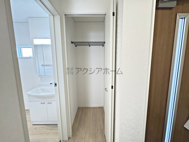 1Fホール収納
