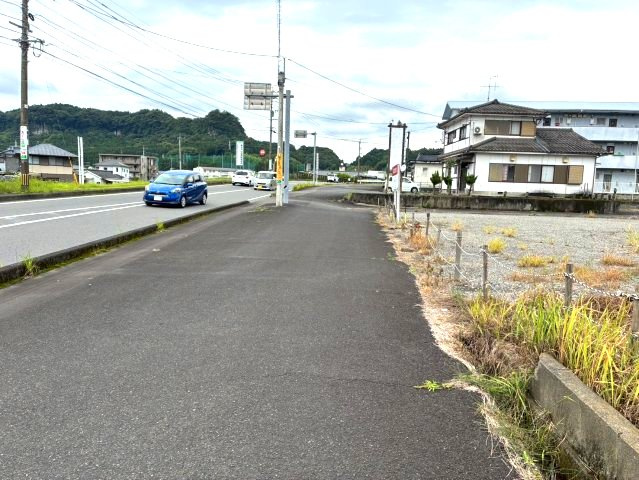前面道路含む現地写真