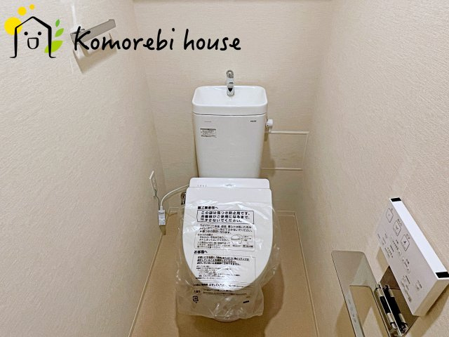 コンパクトで使いやすいトイレです