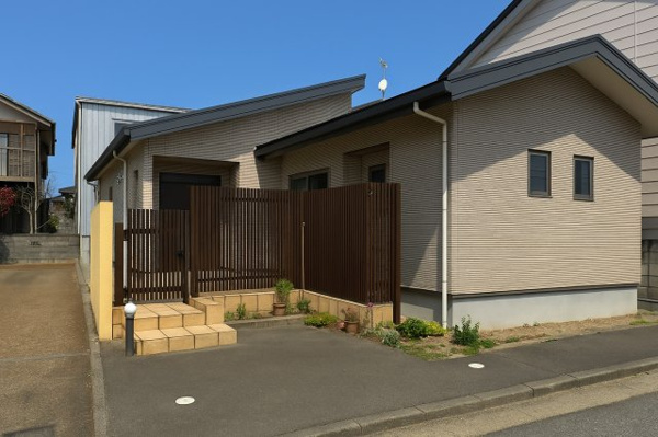 【東区長者町 中古戸建の外観】