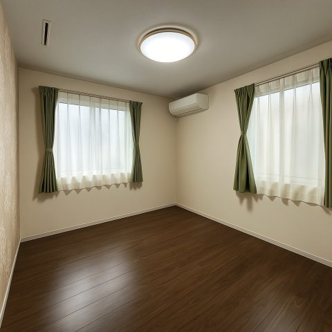 【東区長者町 中古戸建の洋室】
