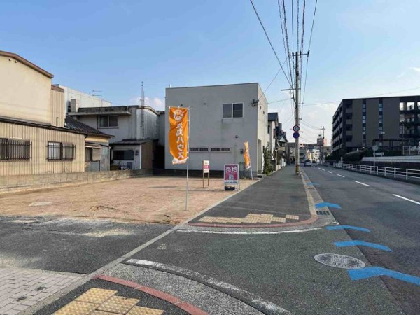 【黒住町（5期）の前面道路含む現地写真】