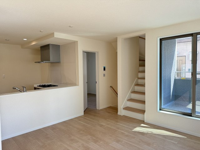 ～15.63帖の2階LDKで、家族団欒の時間をお過ごしいただけます～