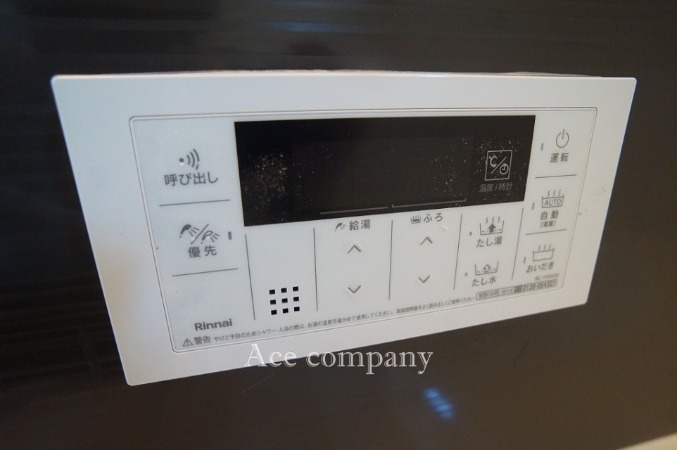 【同社による同仕様の施工例】給湯器パネル☆