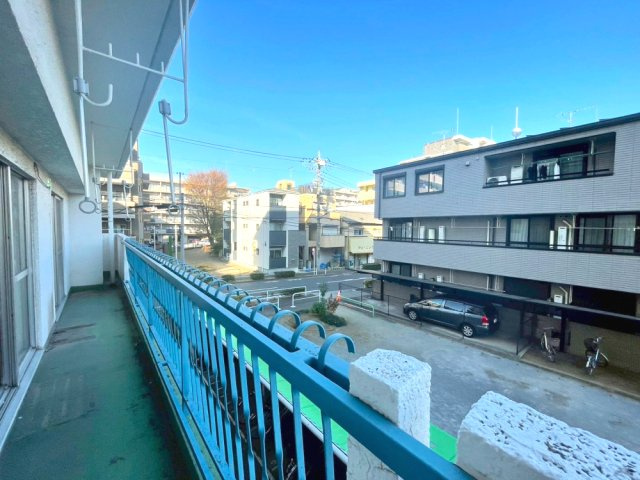 広々2面バルコニー。