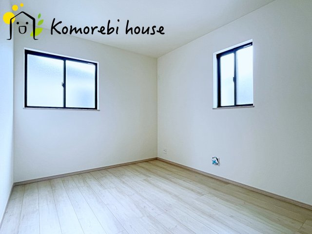 ゆったりした洋室です