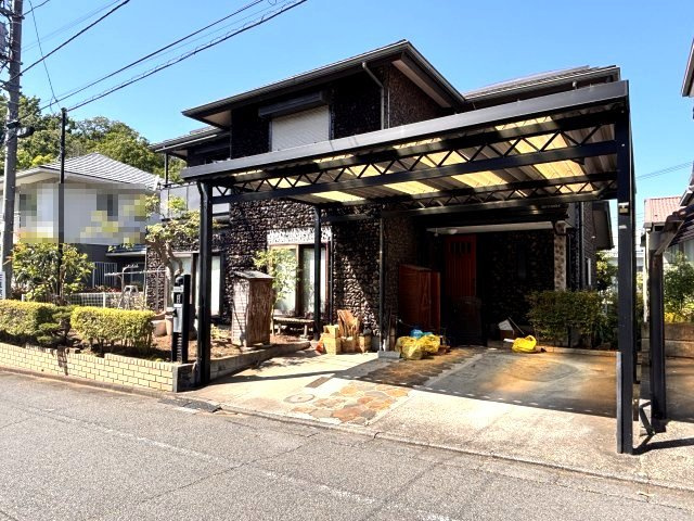 並列で駐車可能で、駐車の苦手な方にもお勧めです