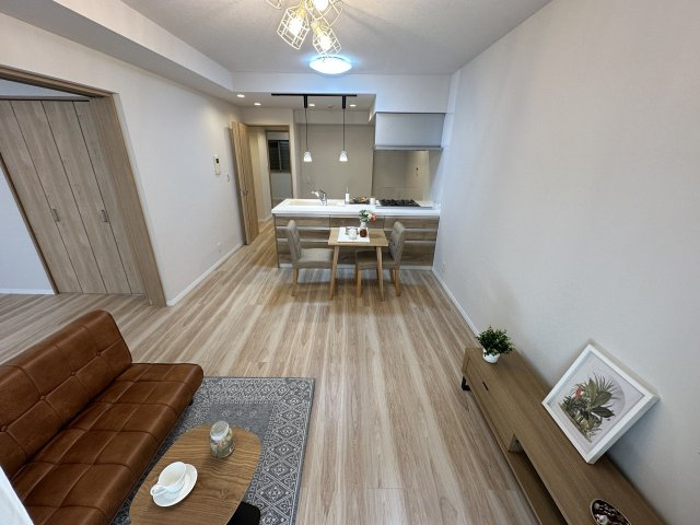 ご家族でゆったりとした時間をお楽しみいただける空間になっております。