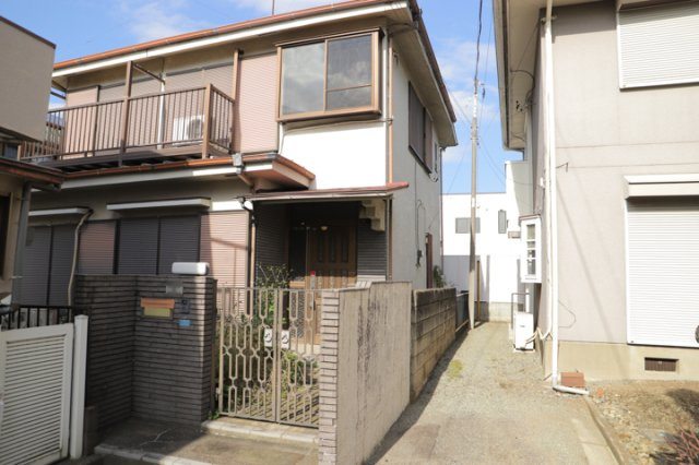 最寄り駅が近いなどの交通アクセスが良い土地だと暮らしやすいですよね。通勤・通学の観点から土地を選ぶことも大切です！自身や家族のライフワークからあったの物件を探しましょう！当社営業がお力になります！