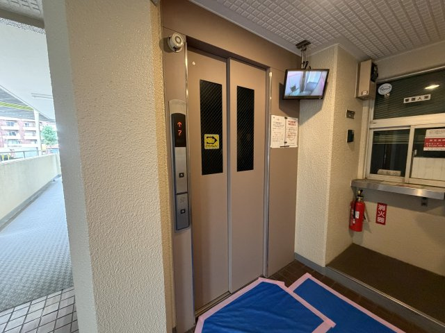 エレベーターがありベビーカーや車いす、荷物が多い日も安心です