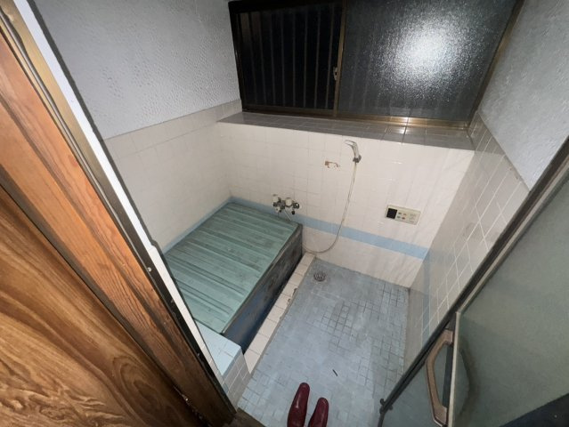 日々の疲れを癒すお風呂付です