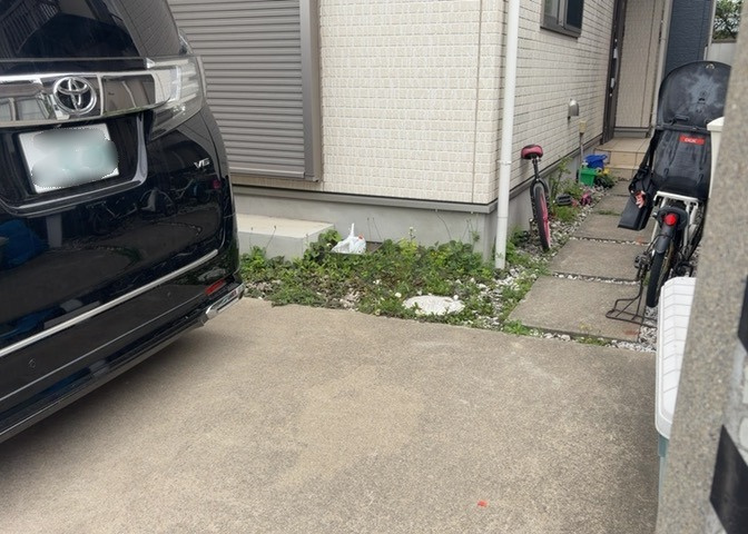 敷地内に散水栓や立水栓があると便利です。水道水を直接利用できるため、水を運ぶ手間を省くことが出来ます。大量の水を必要とする洗車作業や清掃などに役立ちます。その他設備とあわせて、現地でご確認ください。