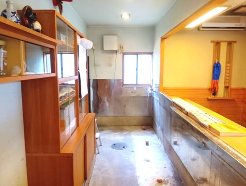 お客様との対面カウンターキッチンは調理場としてお使いいただけます！