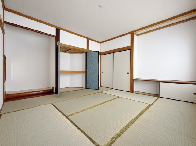 ■和室｜和室でしか味わえない畳ならではの香りや素材で和のやすらぎを感じてください♪休日はお子様とお昼寝するのにも最適です！